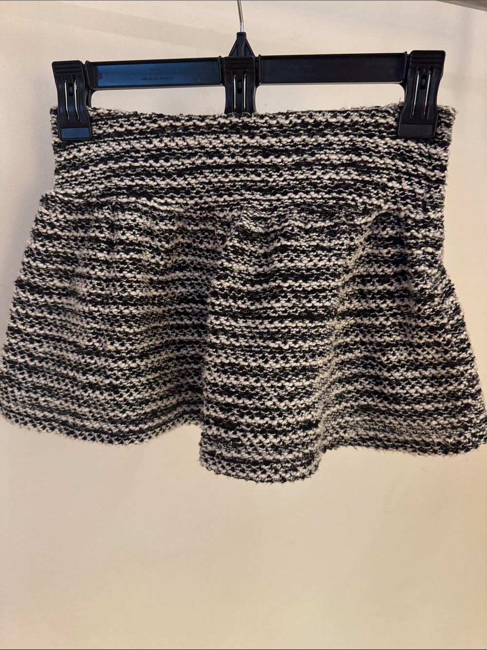 Gymboree Black and White Textured Knit Skirt